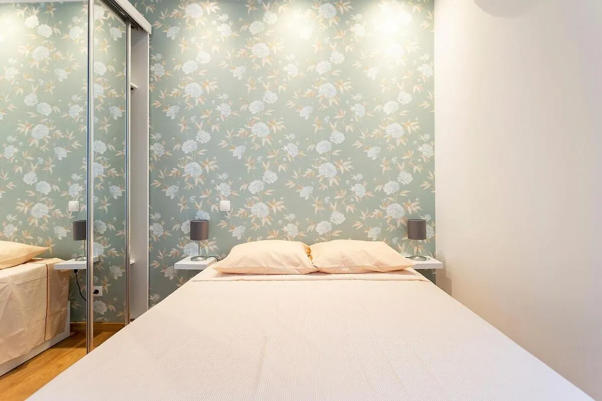 Bright 1 Bedroom Apartment In The Heart Of Sunny Lisbon Portugal