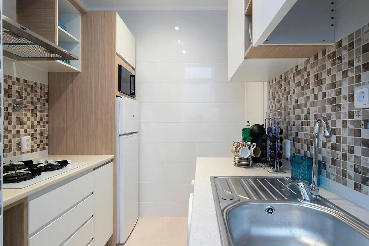 Bright 1 Bedroom Apartment In The Heart Of Sunny Lisbon
