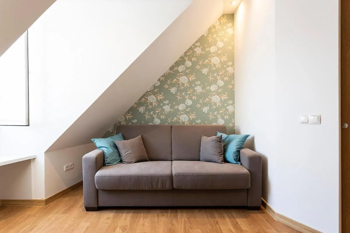 Bright 1 Bedroom Apartment In The Heart Of Sunny Lisbon Portugal